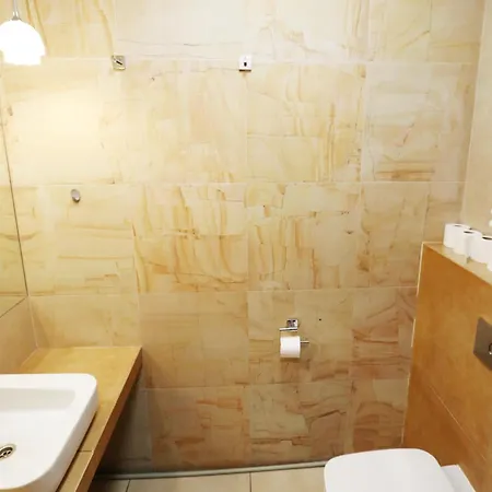 Fantastic Waw - C19 E Warszawa