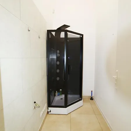 Fantastic Waw - C19 E شقة وارسو